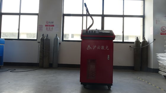 এসএমসি হ্যান্ডহেল্ড লেজার কাটিং মেশিন 1000W 1500W 2000W 3000W পোর্টেবল ফাইবার লেজার ওয়েডার