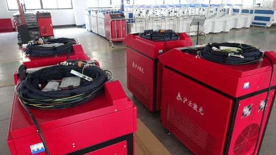 ক্রমাগত তরঙ্গ 1000W 1500W 2000W 3000W পোর্টেবল হ্যান্ডহেল্ড ফাইবার লেজার ওয়েল্ডিং মেশিন