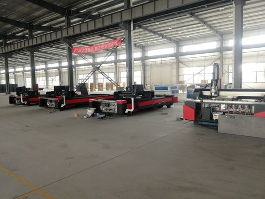 1000W-6000W Raycus ওপেন ফ্ল্যাট বেড মেটাল সিএনসি ফাইবার মেটাল শীট লেজার কাটিং মেশিন
